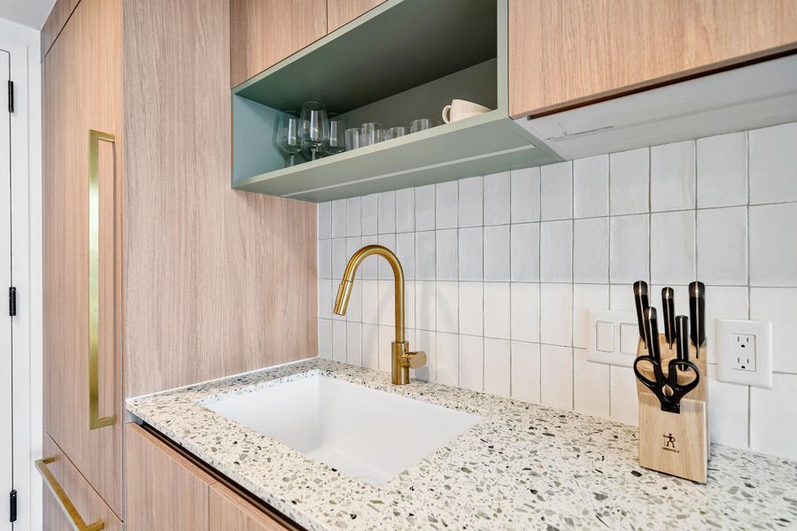 009-601Northeast1stAvenue-Miami-FL-33132