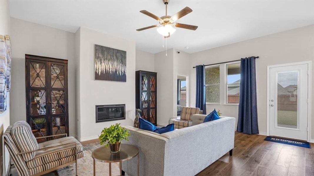 Furnished interior view inside a new home in Morning Ridge, Princeton (Image 9). Furnished interior view inside a new home in Morning Ridge, Princeton (Image 9).
