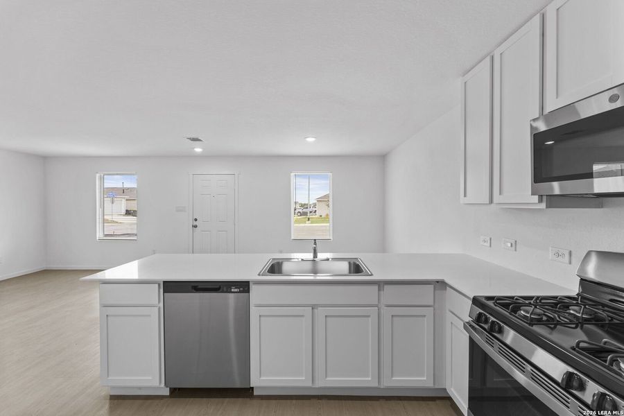 Furnished interior view inside a new home in Spring Grove, St. Hedwig (Image 6).