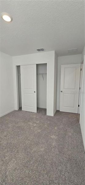 Spacious, unfurnished interior of a new home in Horse Creek at Crosswinds, Davenport (Image 5).