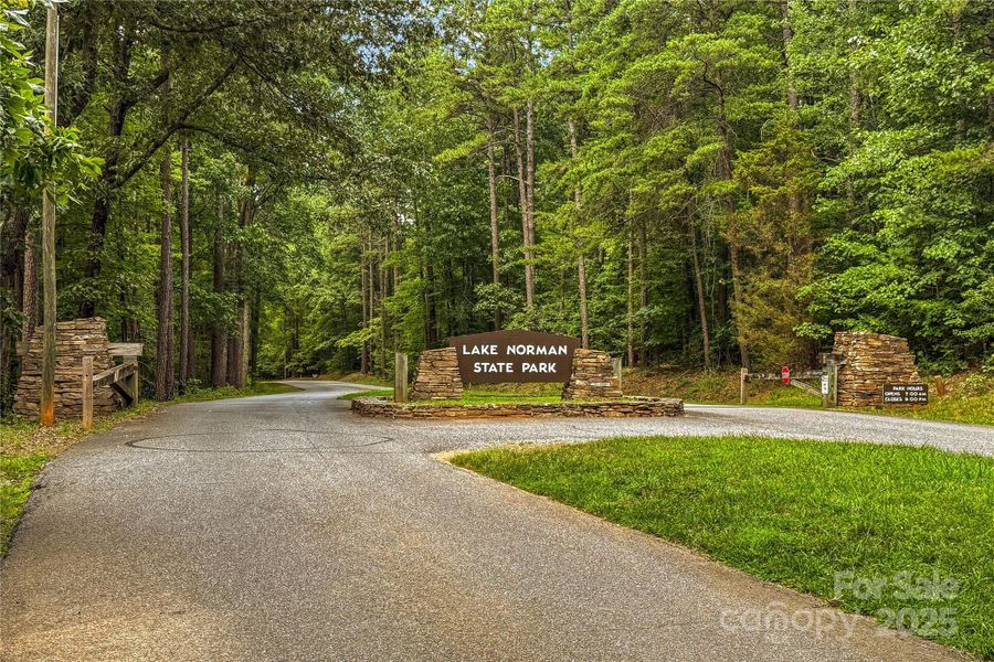 Image 27 of a home in Calvin Creek.