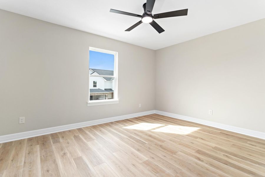 Spacious, unfurnished interior of a new home in , Neches (Image 21).