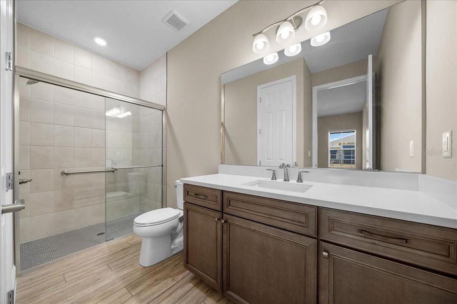 Furnished interior view inside a new home in , Ocala (Image 9).