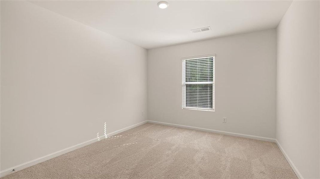 Spacious, unfurnished interior of a new home in Preserve at Dove Creek, Statham (Image 15).