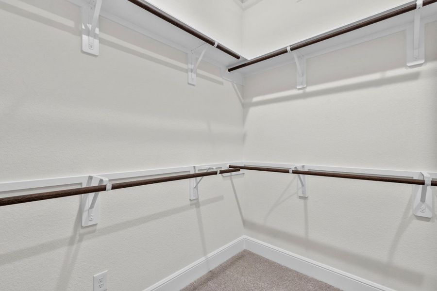 Spacious, unfurnished interior of a new home in Colton, Montgomery (Image 34).