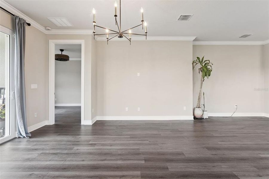 Spacious, unfurnished interior of a new home in , Kissimmee (Image 15).