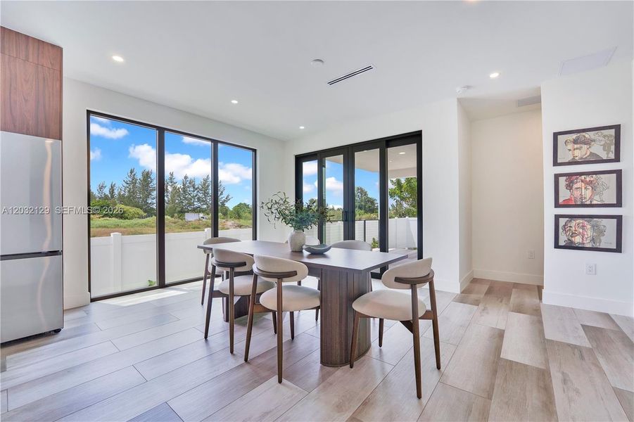 Furnished interior view inside a new home in , Hollywood (Image 9).