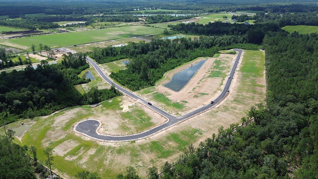 Image 15 of a home in Pinewood Estates.