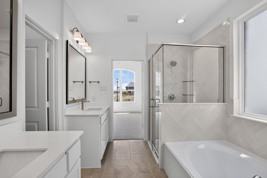 1704 Truro - Primary Bathroom 1704 Truro - Primary Bathroom