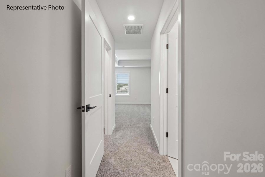 Spacious, unfurnished interior of a new home in Oak Grove Hill, Huntersville (Image 28).