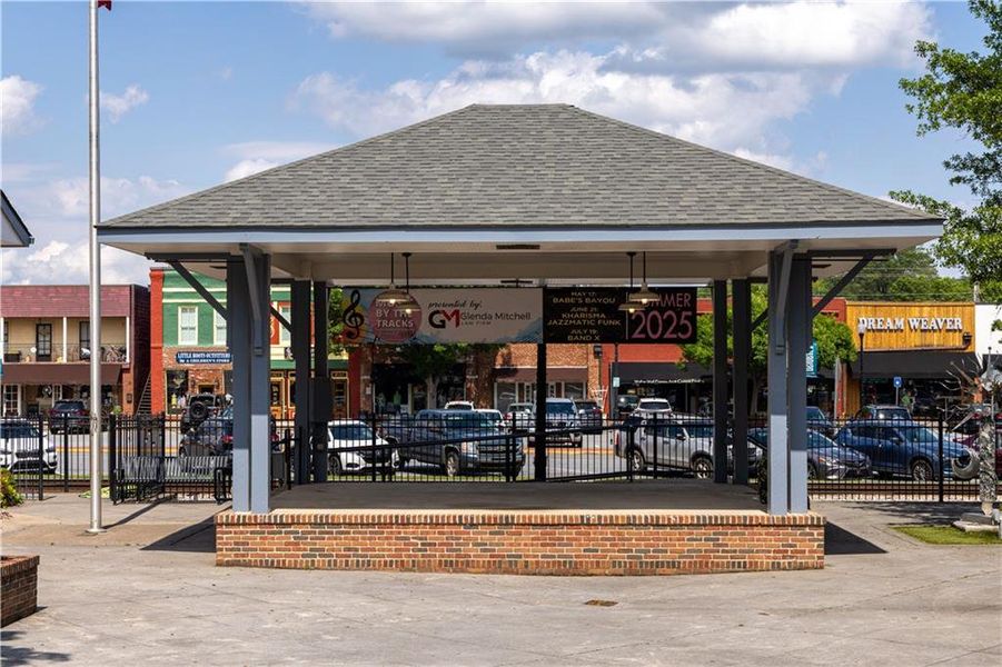 Image 42 of a home in Kingsley.