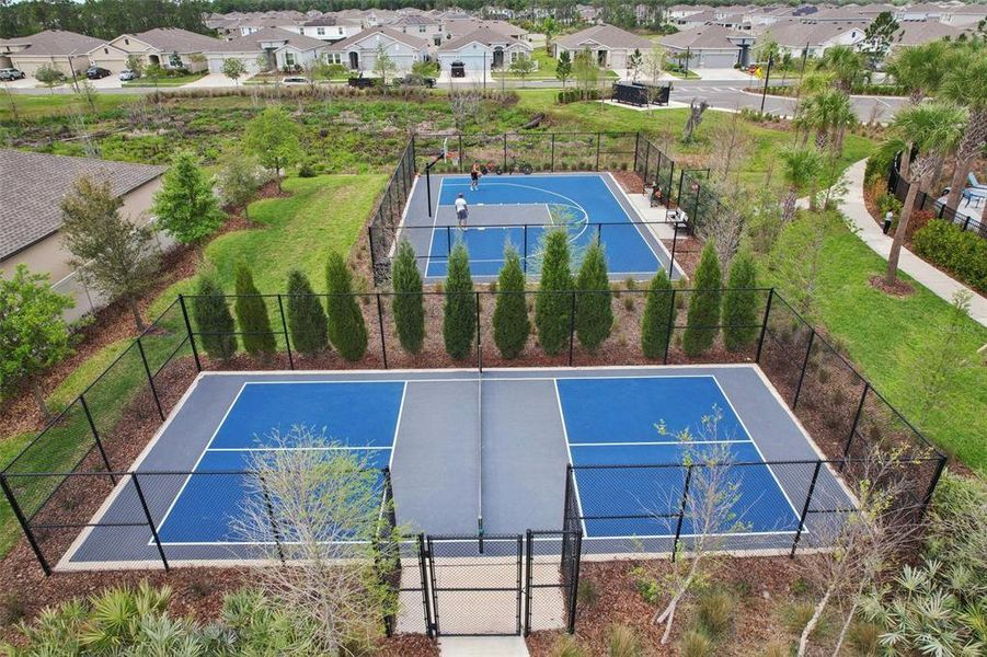 Community amenities in North Park Isle, Plant City (Image 45).