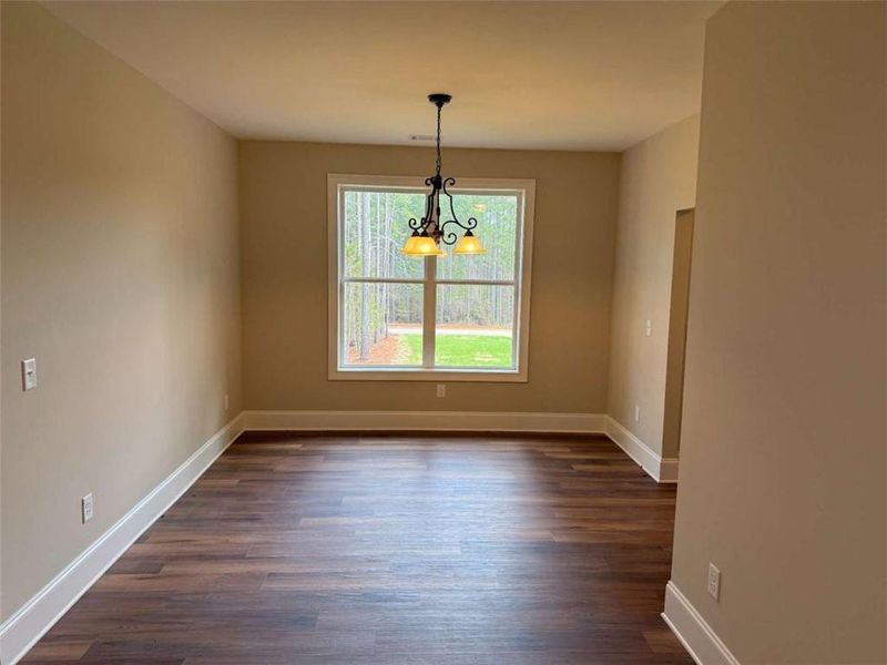 Spacious, unfurnished interior of a new home in , Mansfield (Image 33).