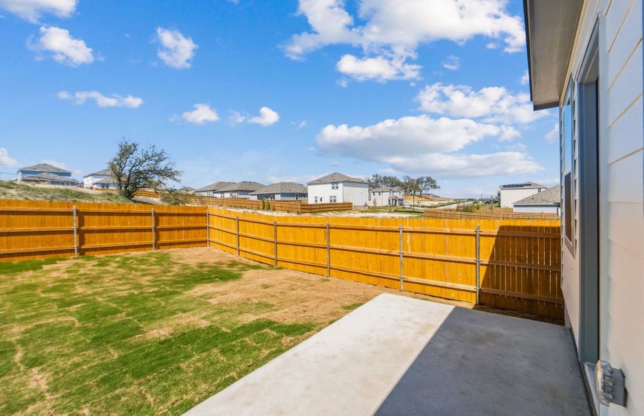Exterior details and patio area of a home in Skyview, Belton (Image 22).