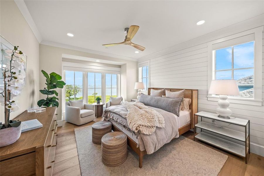 Furnished interior view inside a new home in , Bradenton (Image 49).