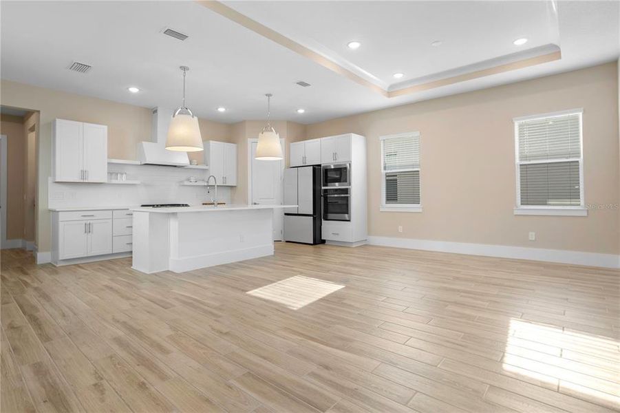 Image 47 of a home in .