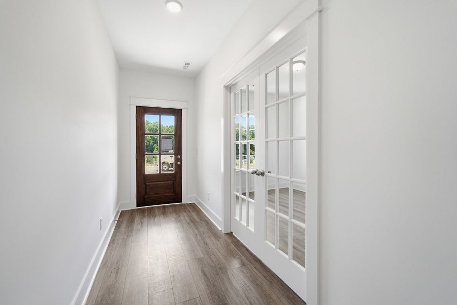 Spacious, unfurnished interior of a new home in Brush Creek, Fairview (Image 23). Spacious, unfurnished interior of a new home in Brush Creek, Fairview (Image 23).