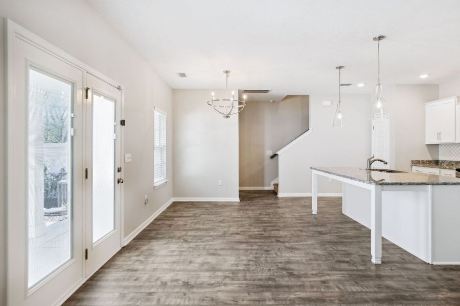 Spacious, unfurnished interior of a new home in Jackson Towne, Murfreesboro (Image 16).