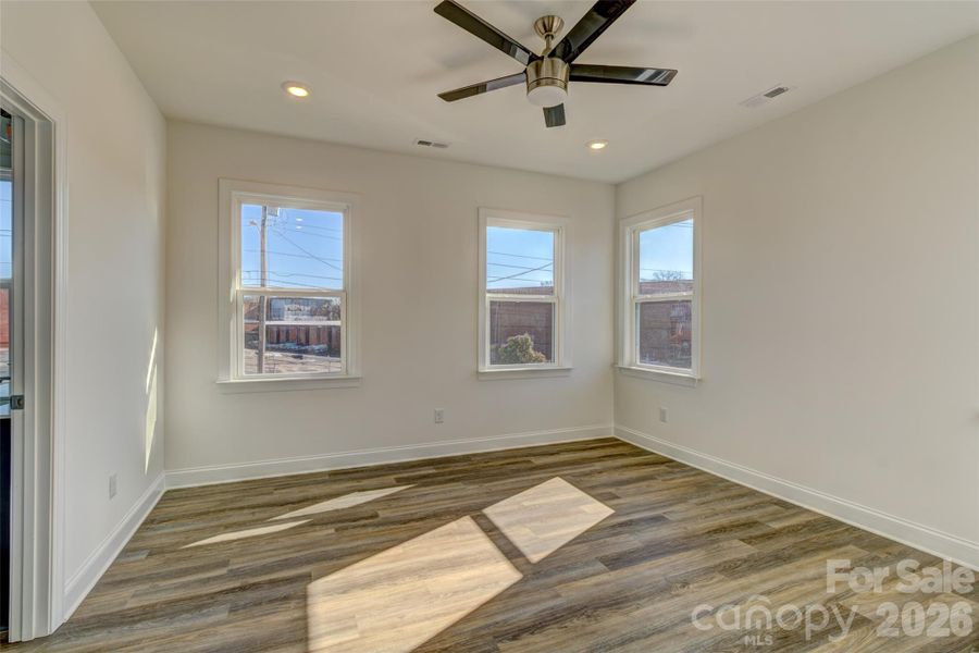 Spacious, unfurnished interior of a new home in , Shelby (Image 13).