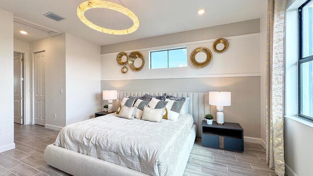 Furnished interior view inside a new home in Glynlea Country Club: The Pinehurst Collection, Port St. Lucie (Image 12).