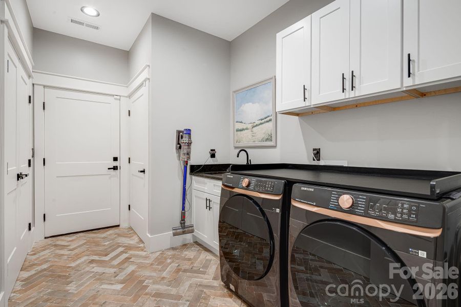 Main level Laundry