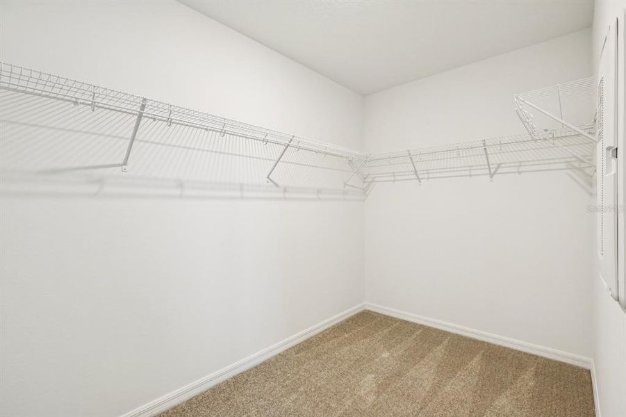 Spacious, unfurnished interior of a new home in Catamaran Cove Townhomes, Rockledge (Image 29).