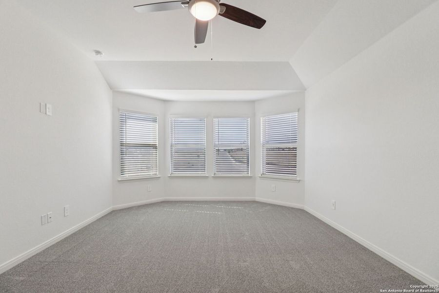 Spacious, unfurnished interior of a new home in , San Antonio (Image 34). Spacious, unfurnished interior of a new home in , San Antonio (Image 34).