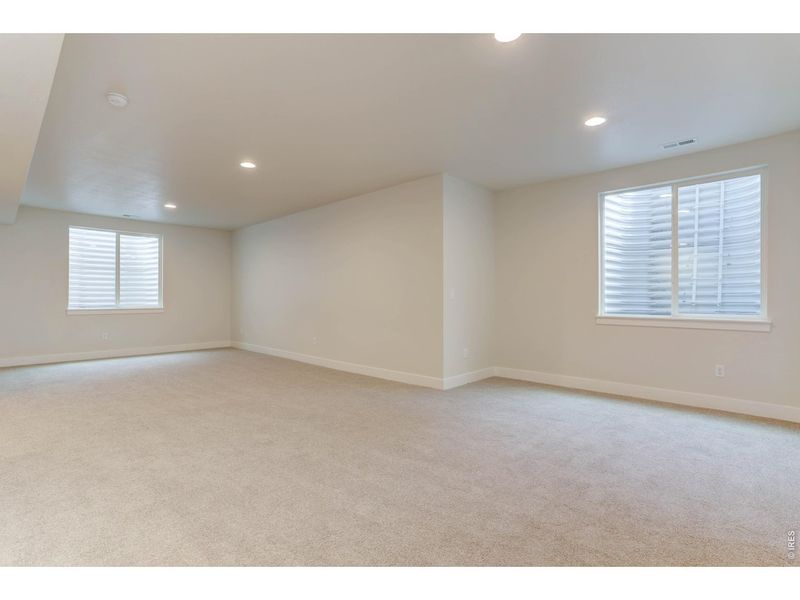 Spacious, unfurnished interior of a new home in , Louisville (Image 27). Spacious, unfurnished interior of a new home in , Louisville (Image 27).