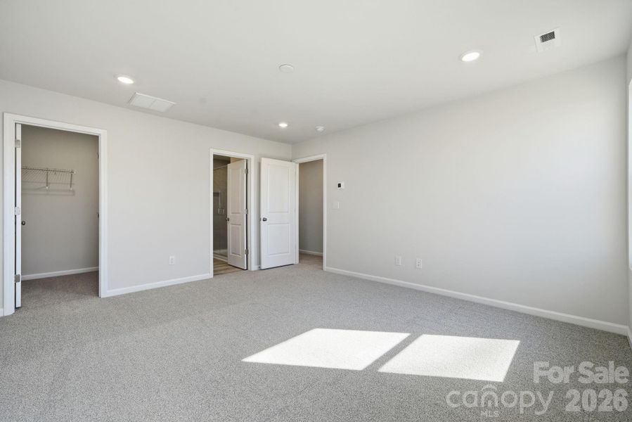 Spacious, unfurnished interior of a new home in , Statesville (Image 28). Spacious, unfurnished interior of a new home in , Statesville (Image 28).