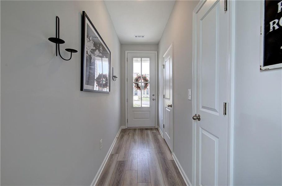 Spacious, unfurnished interior of a new home in , Cartersville (Image 19). Spacious, unfurnished interior of a new home in , Cartersville (Image 19).