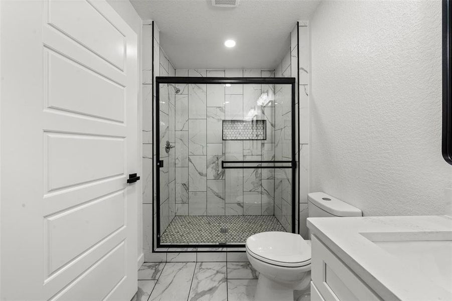 Furnished interior view inside a new home in , Waco (Image 8).