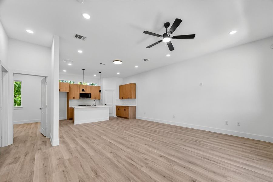 Spacious, unfurnished interior of a new home in , Houston (Image 17). Spacious, unfurnished interior of a new home in , Houston (Image 17).