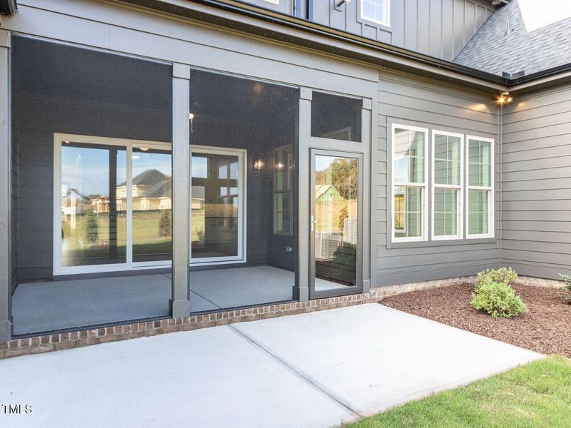 035-1280x960-patio 035-1280x960-patio