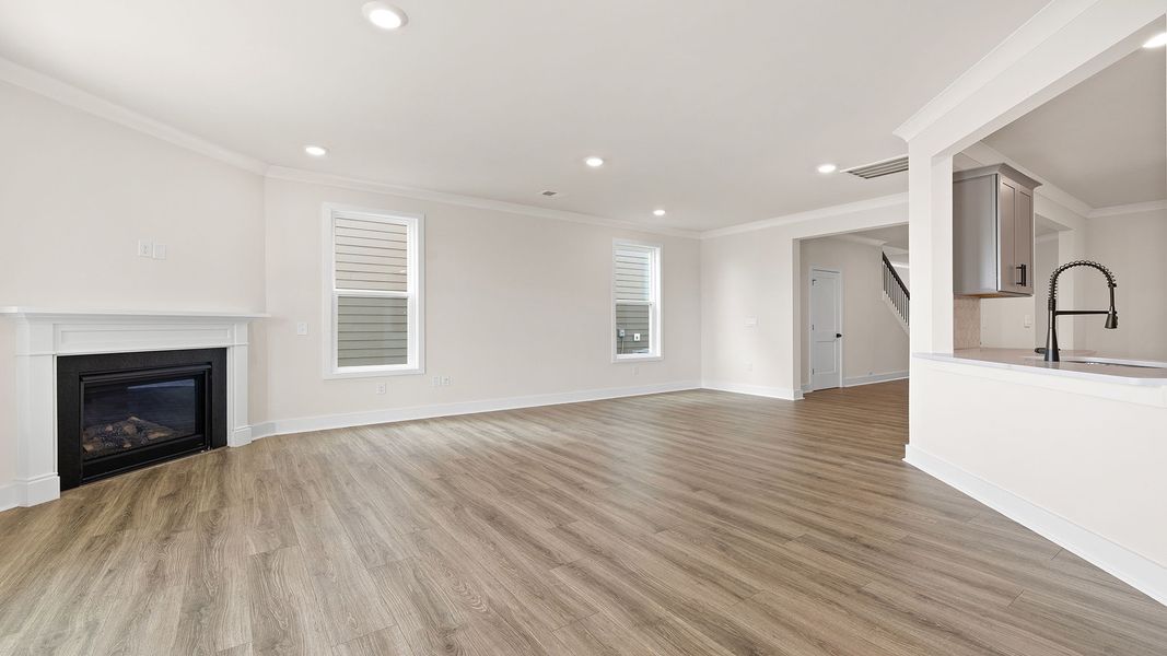 Spacious, unfurnished interior of a new home in Adams Glen, Greenville (Image 21).