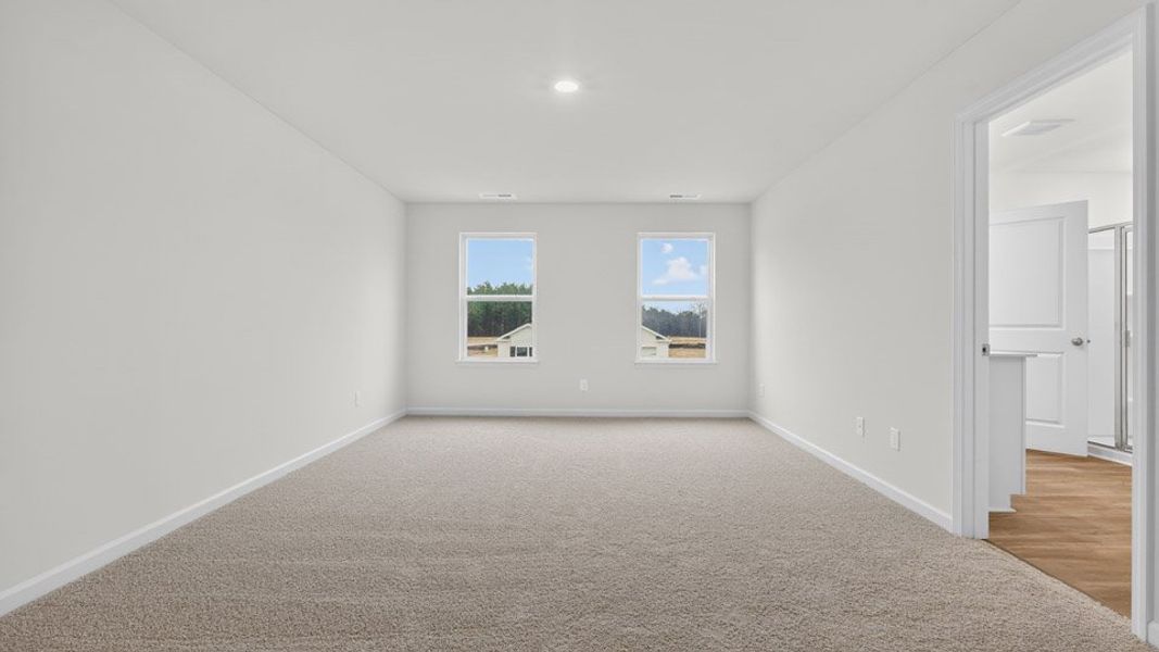 Spacious, unfurnished interior of a new home in Mangum Farms, Stem (Image 13).