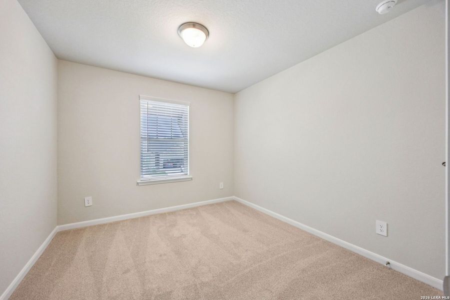 Spacious, unfurnished interior of a new home in Arcadia Ridge - Premier Series, San Antonio (Image 45).