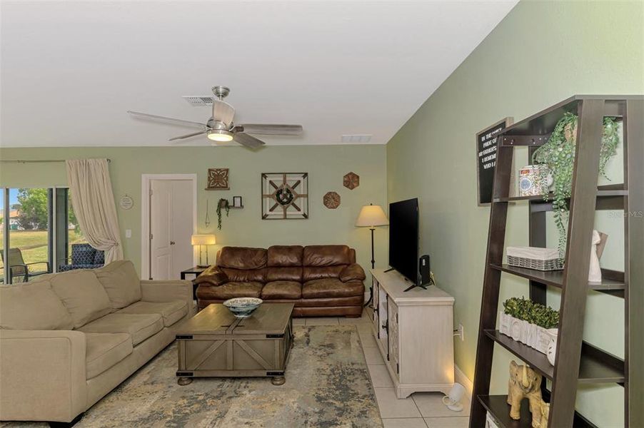 Furnished interior view inside a new home in , Punta Gorda (Image 19).