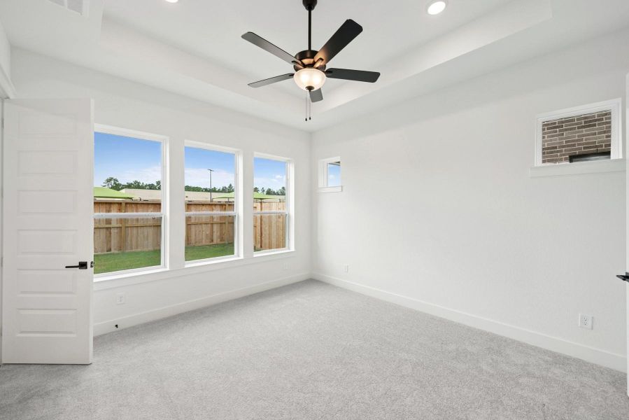 Spacious, unfurnished interior of a new home in The Highlands 40', Porter (Image 23). Spacious, unfurnished interior of a new home in The Highlands 40', Porter (Image 23).