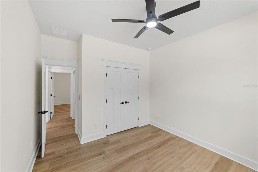 Spacious, unfurnished interior of a new home in , Webster (Image 43).