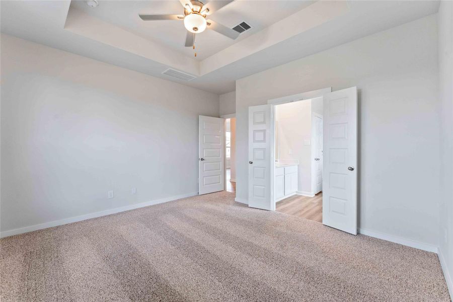 Spacious, unfurnished interior of a new home in Magnolia Springs, Montgomery (Image 12).