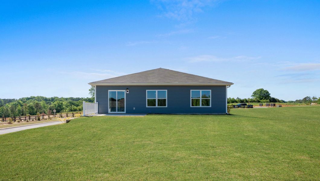Representative exterior details of a home built from the Freeport by D.R. Horton in Cascade Point, Seneca (Image 3).
