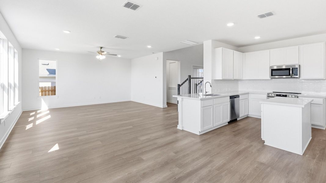 Furnished interior view inside a new home in Calumet, Jarrell (Image 7).