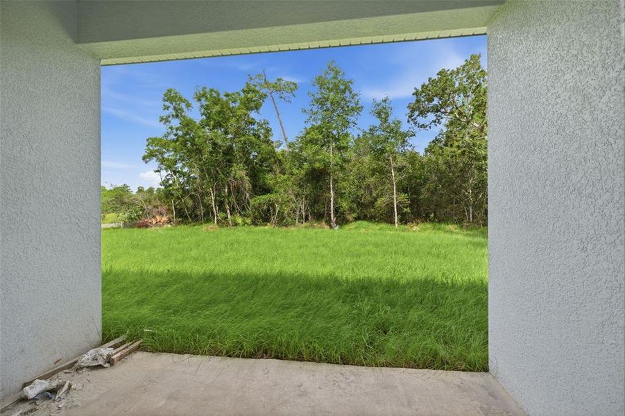 Exterior details and patio area of a home in , Ocala (Image 3).