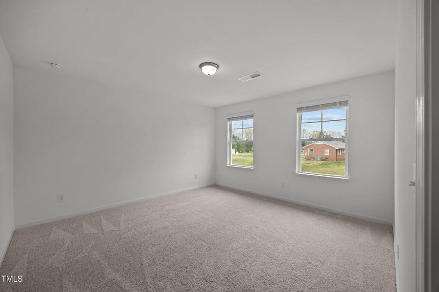 22-web-or-mls-2995 Faucette Burlington N