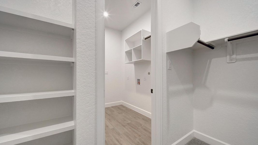 Image 51 of a home in Alsatian Oaks 50'. Image 51 of a home in Alsatian Oaks 50'.