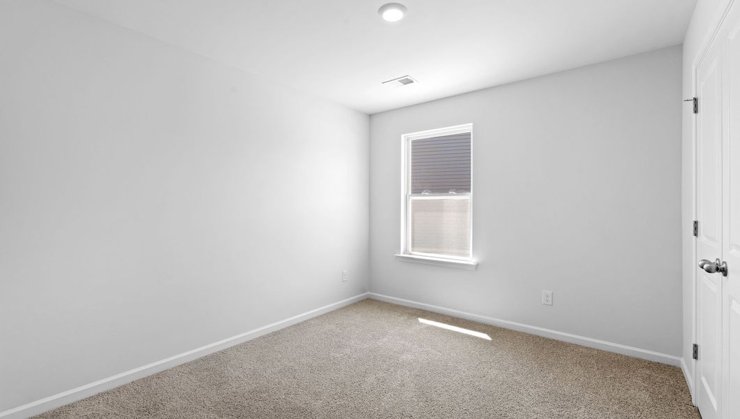 Spacious, unfurnished interior of a new home in Harper Ridge, Roebuck (Image 15).