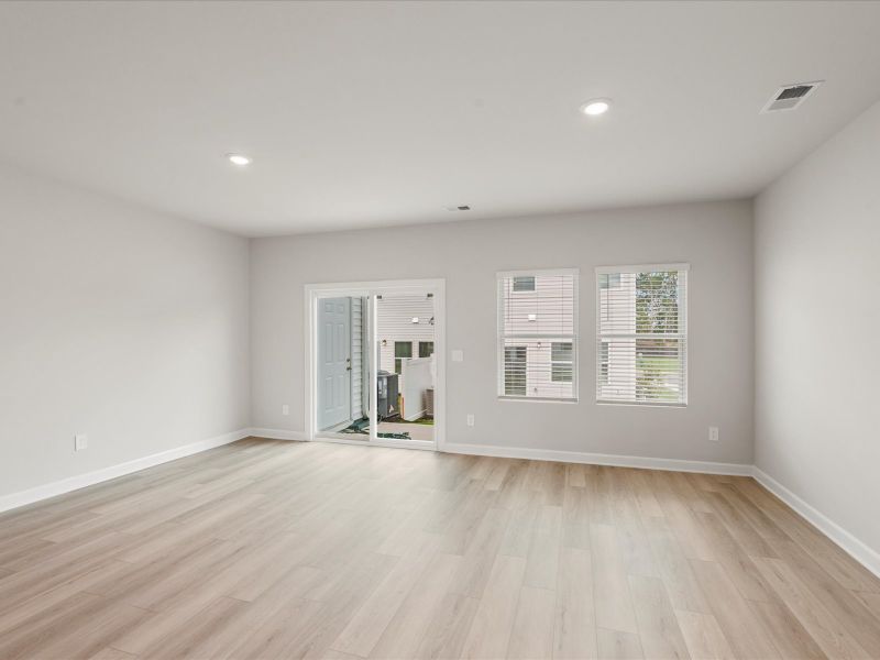 Spacious, unfurnished interior of a new home in Valentine Townes, Greer (Image 12).