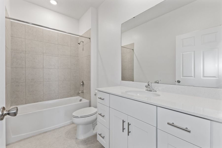 Furnished interior view inside a new home in Mirror Lake Village, Fruitland Park (Image 9).