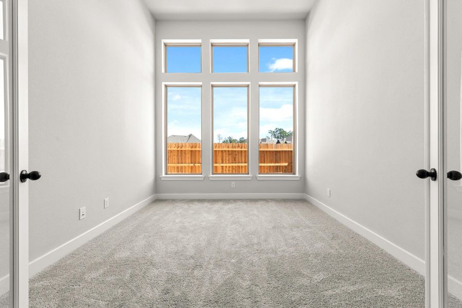 Representative image. Features, specifications, selections and colors may vary.