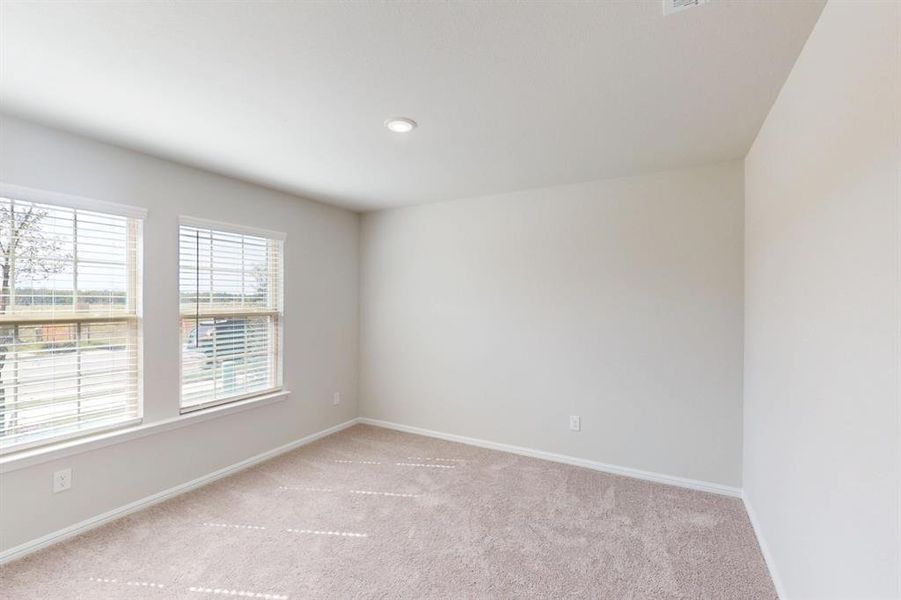 Spacious, unfurnished interior of a new home in Meadow Park, Ponder (Image 25). Spacious, unfurnished interior of a new home in Meadow Park, Ponder (Image 25).